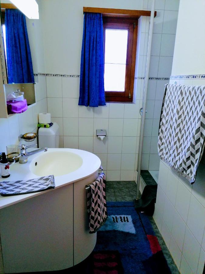 Konditor B & B Frenkendorf Eksteriør billede