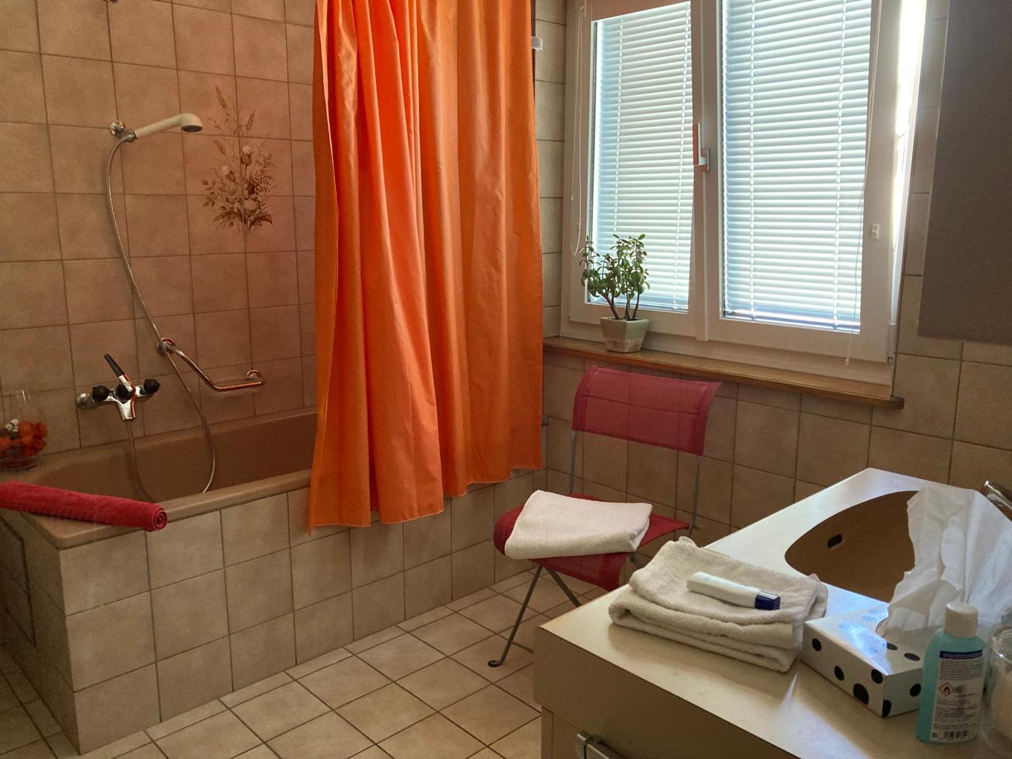 Konditor B & B Frenkendorf Eksteriør billede